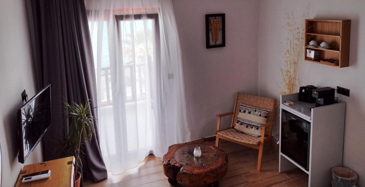 Eleni'S Sea View Adults Only Pefkochori Buitenkant foto